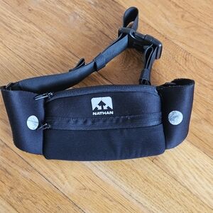 NATHAN Unisex Belt Waist Pack 5K with Reflective Detail